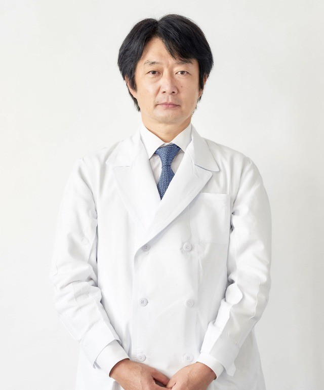 小西　博応